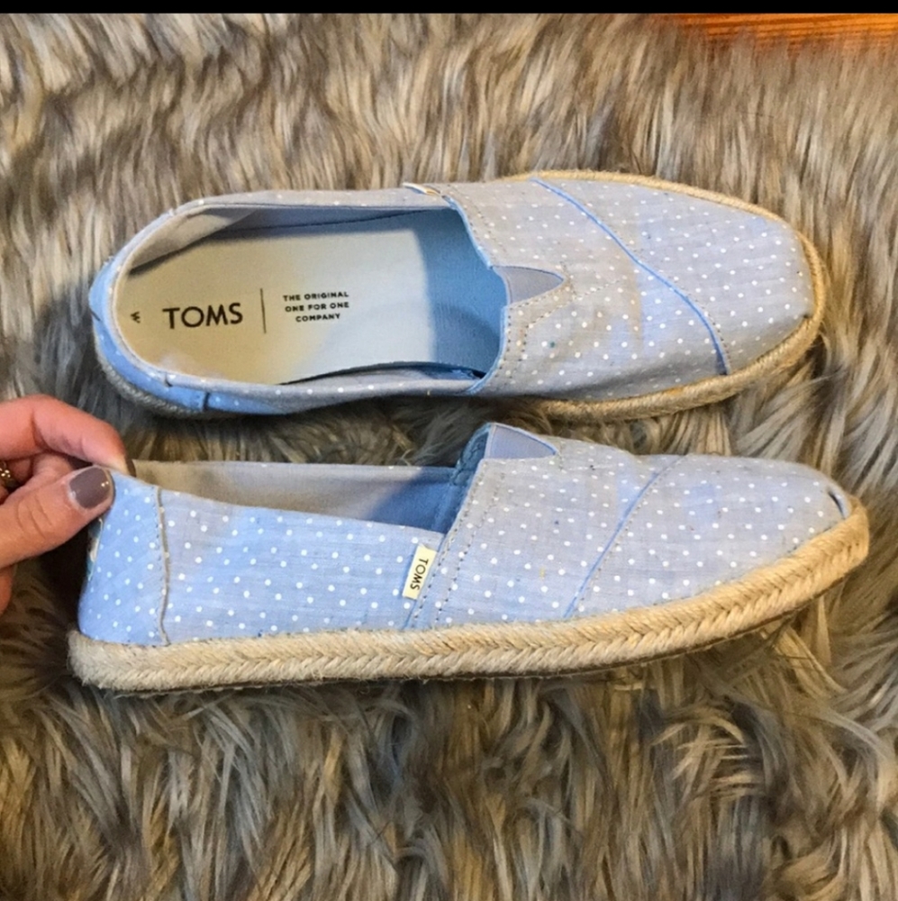 Toms - Picture 4 of 4